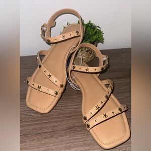 Universal Thread Beige Sandals with Gold Studs
